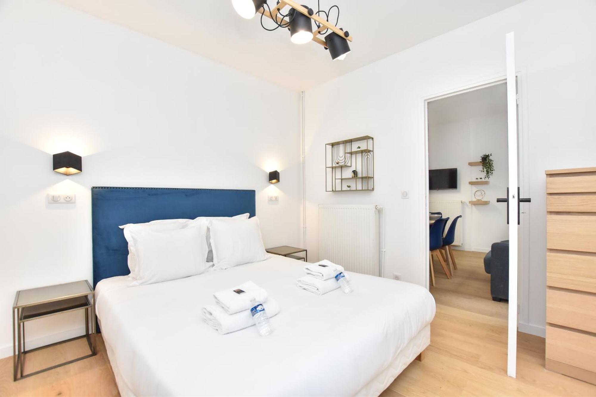 Authentic Apartment - 1Br-6P - Saint-Fargeau París Exterior foto